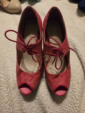 Restricted Red Lace-Up Peep Toe Wedges